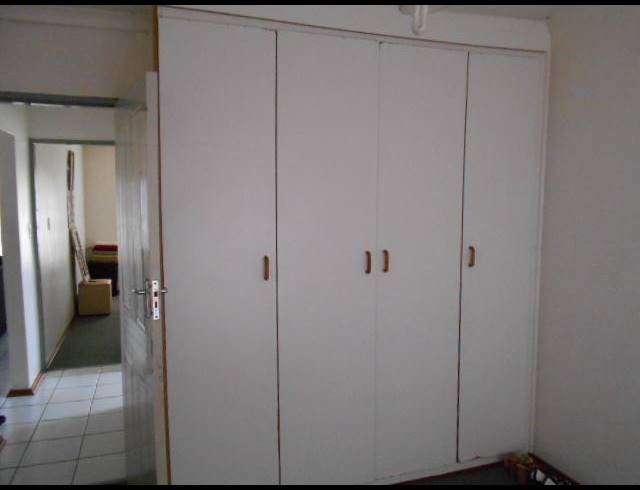 2 BEDROOM PROPERTY TO RENT IN MEER EN SEE